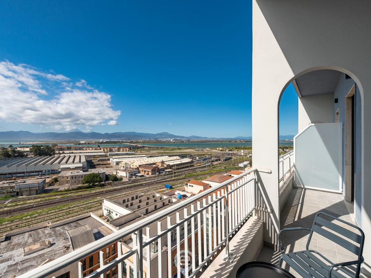 Harbor View Apartment Cagliari Bagian luar foto